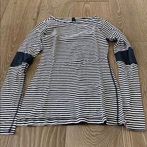 Long sleeve lulu top